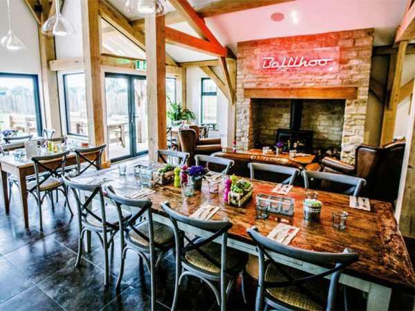 Carp'S Rise Cottage Somerford Keynes Exteriör bild